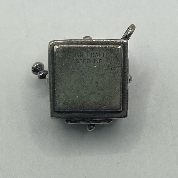 Sterling charm vintage coffee grinder. Handle on top spins. - Picture 3 of 4